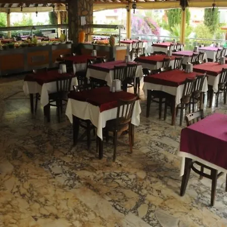 Hotel Dorian 3*