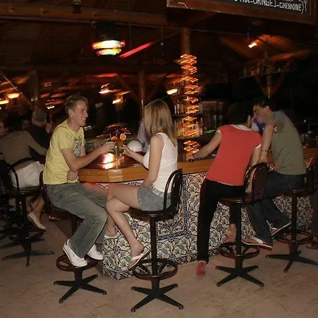 Hotel Dorian 2*