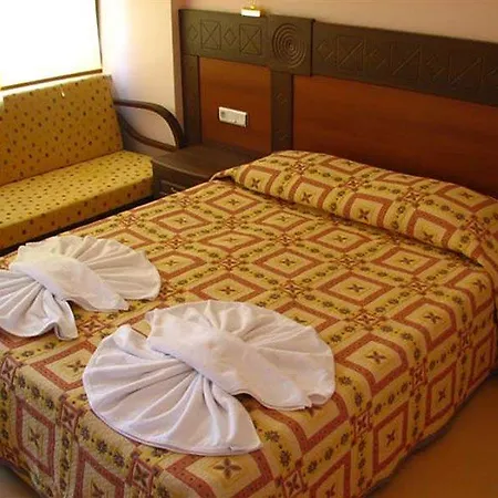 Hotel Dorian 2*